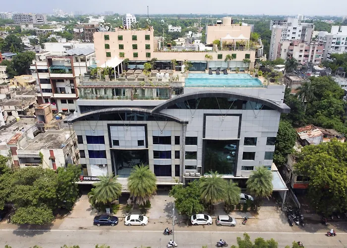 The Nagpur Ashok Hotel